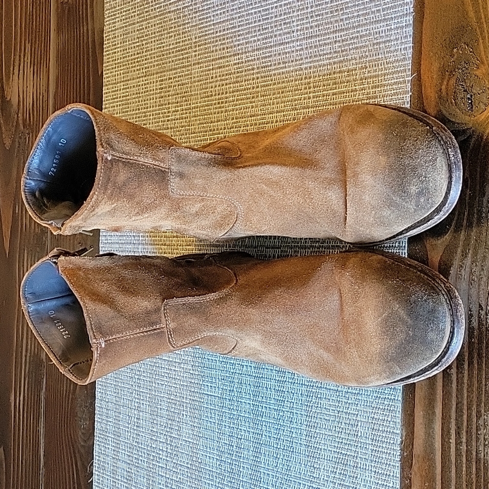 To Boot New York Adam Derrick brown suede zip boots